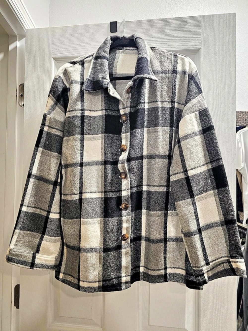 Plaid Shirt Jacket in Black & White 2XL Like New